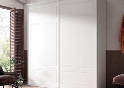 armario blanco dos puertas